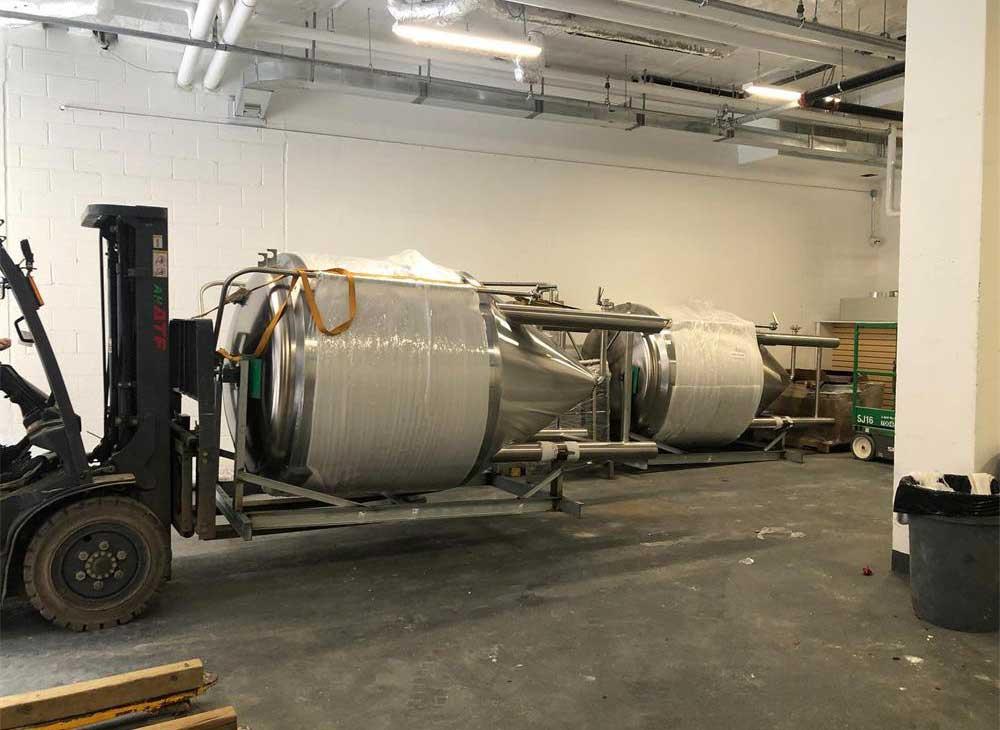 1000lts brewhouse installing, Canada brewery, Tiantai beer equipment, beer brewing system, brewery plant, beer fermenter, bright beer tank, beer fermentation tank, beer unitank,Where to buy brewing equipment